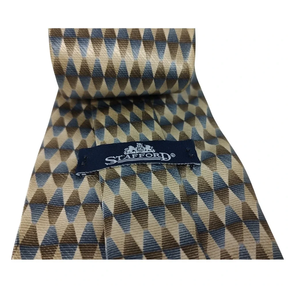 Stafford Silk Tie‎ Blue Brown Diamond Pattern Made In The USA 57x3.75 In